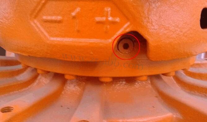 ABB IRB2600C˸SͿλ